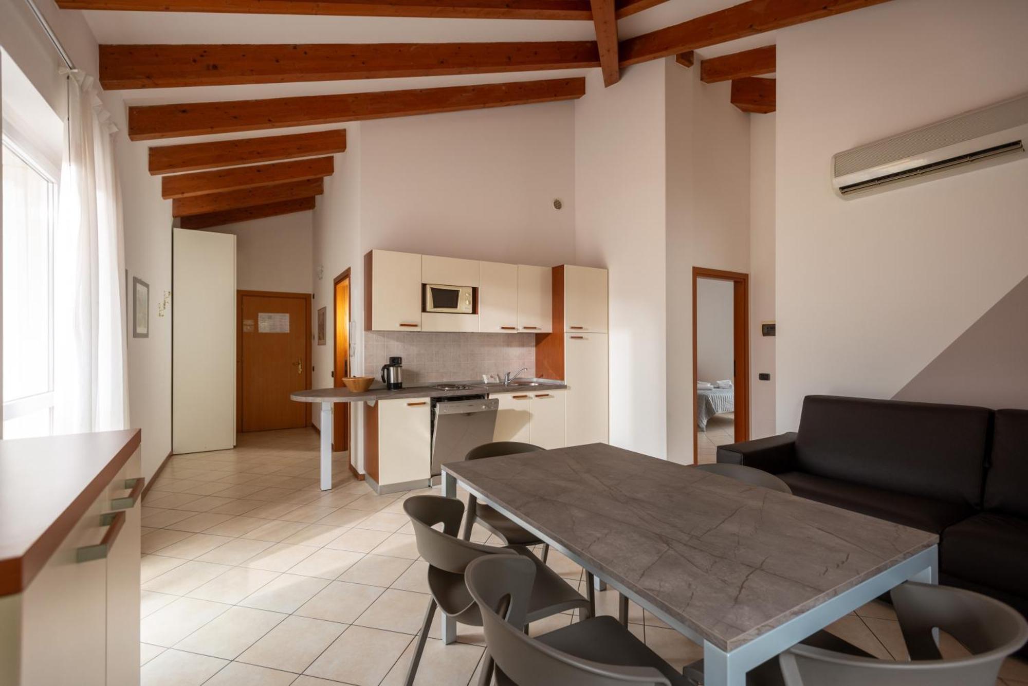 Residence Filanda Riva del Garda Exteriör bild