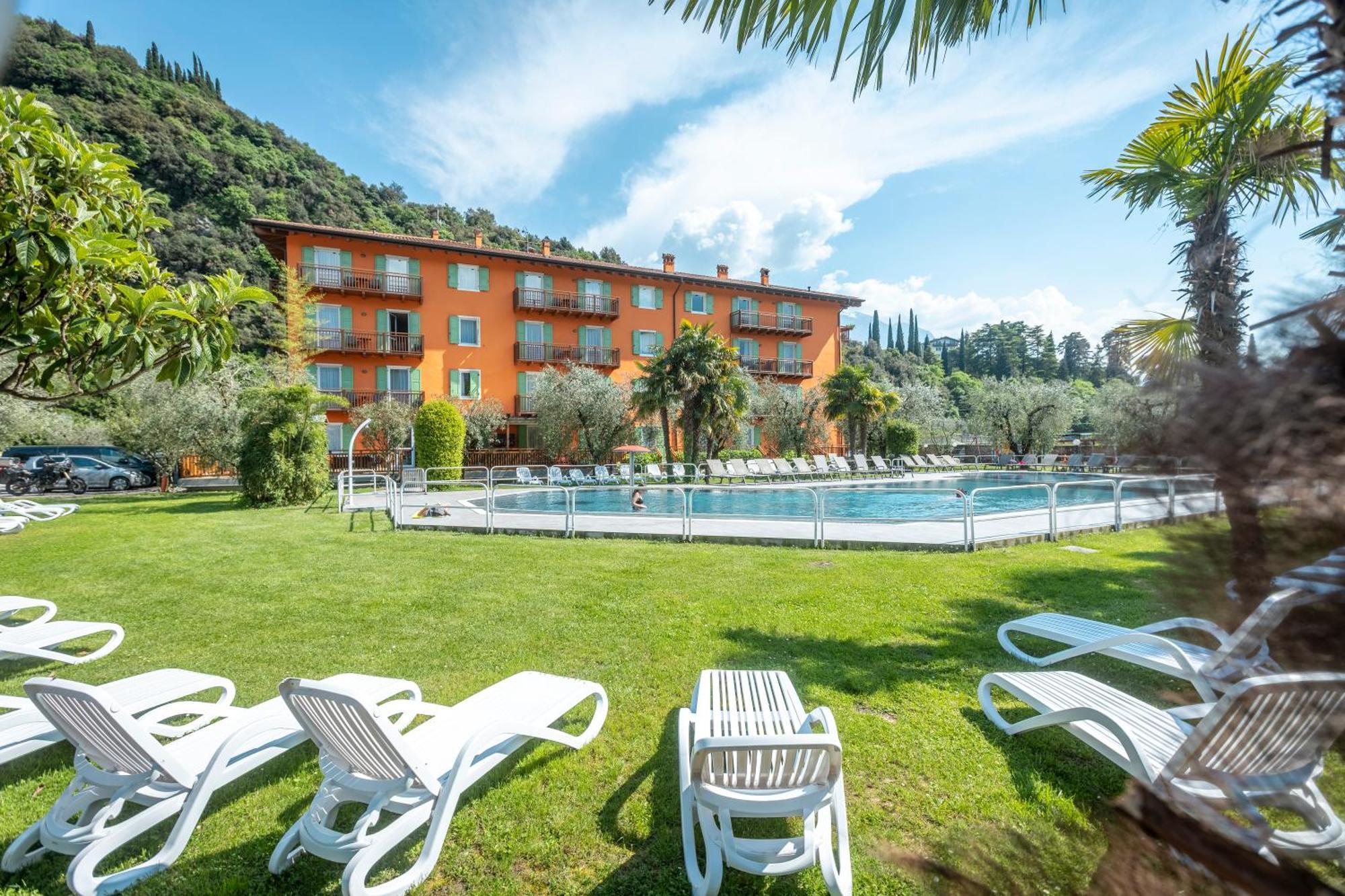 Residence Filanda Riva del Garda Exteriör bild